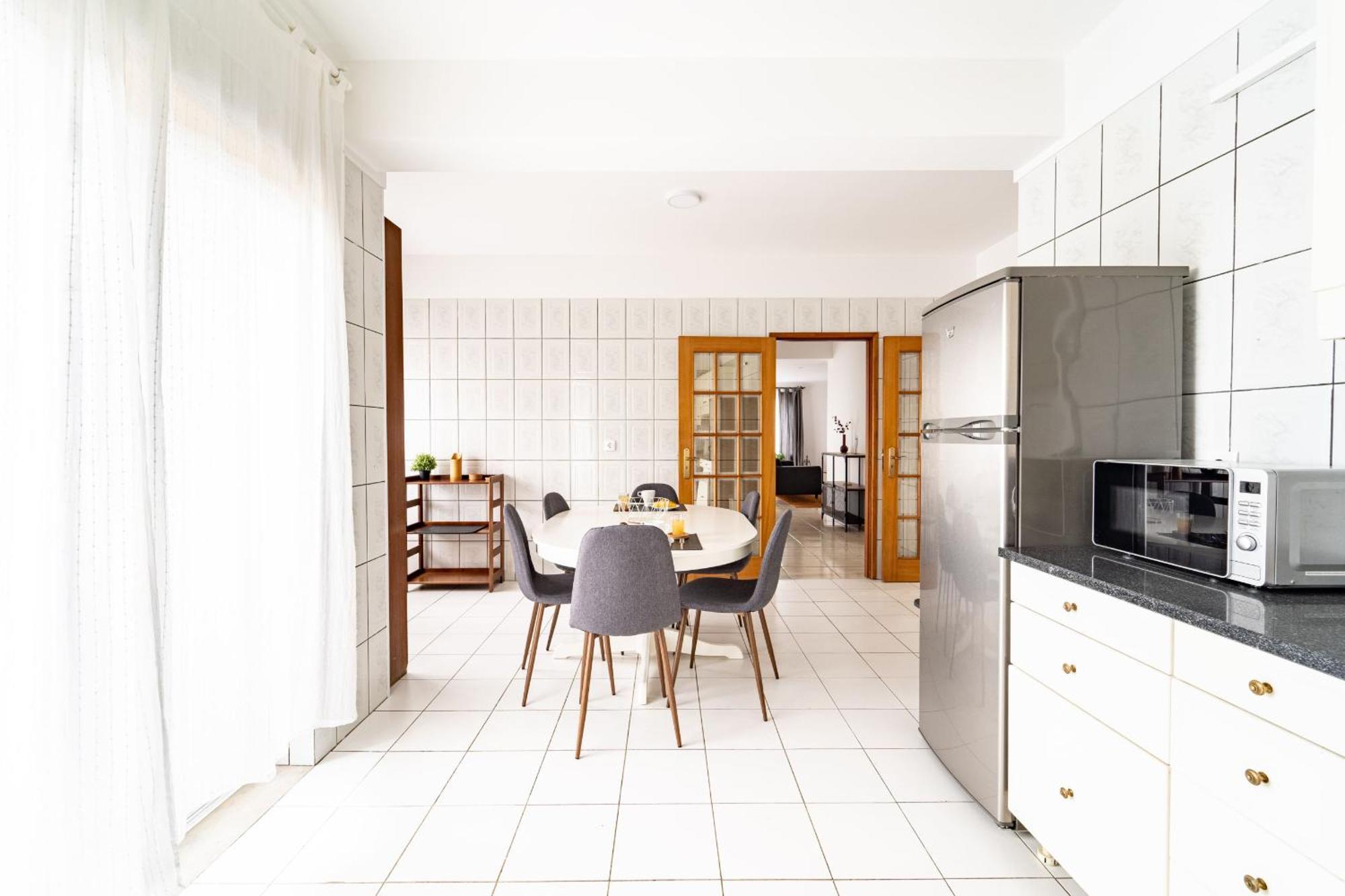 Flat Armada II - Apartamento T5 Junto Ao Bragaparque Dış mekan fotoğraf